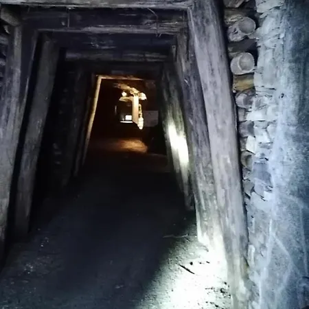 Sa Stiddiosa بيت ضيافة Gadoni